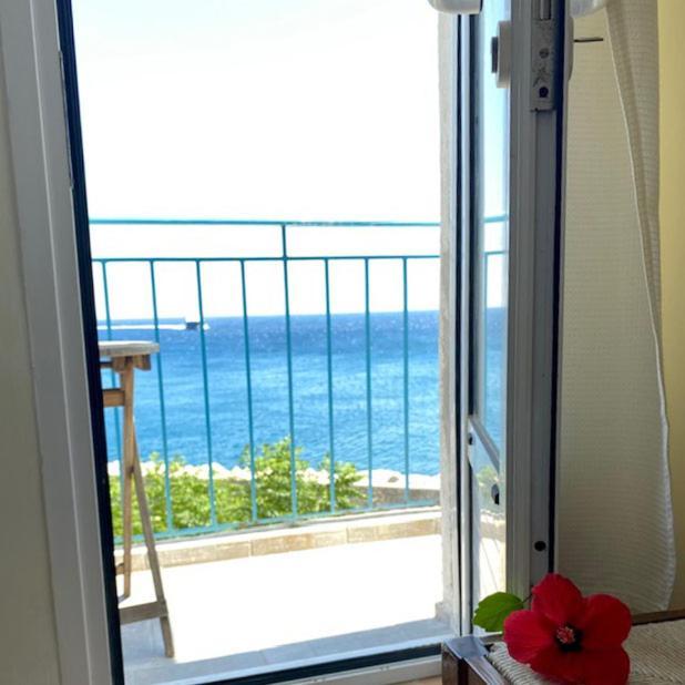 Akti Pension Agios Kirykos  Exterior photo
