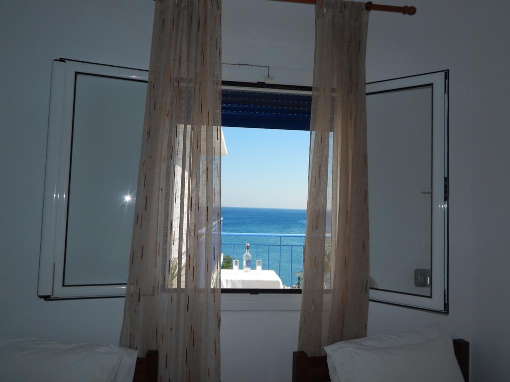 Akti Pension Agios Kirykos  Room photo